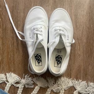 Classic White Vans (womens 7.5 mens 6)